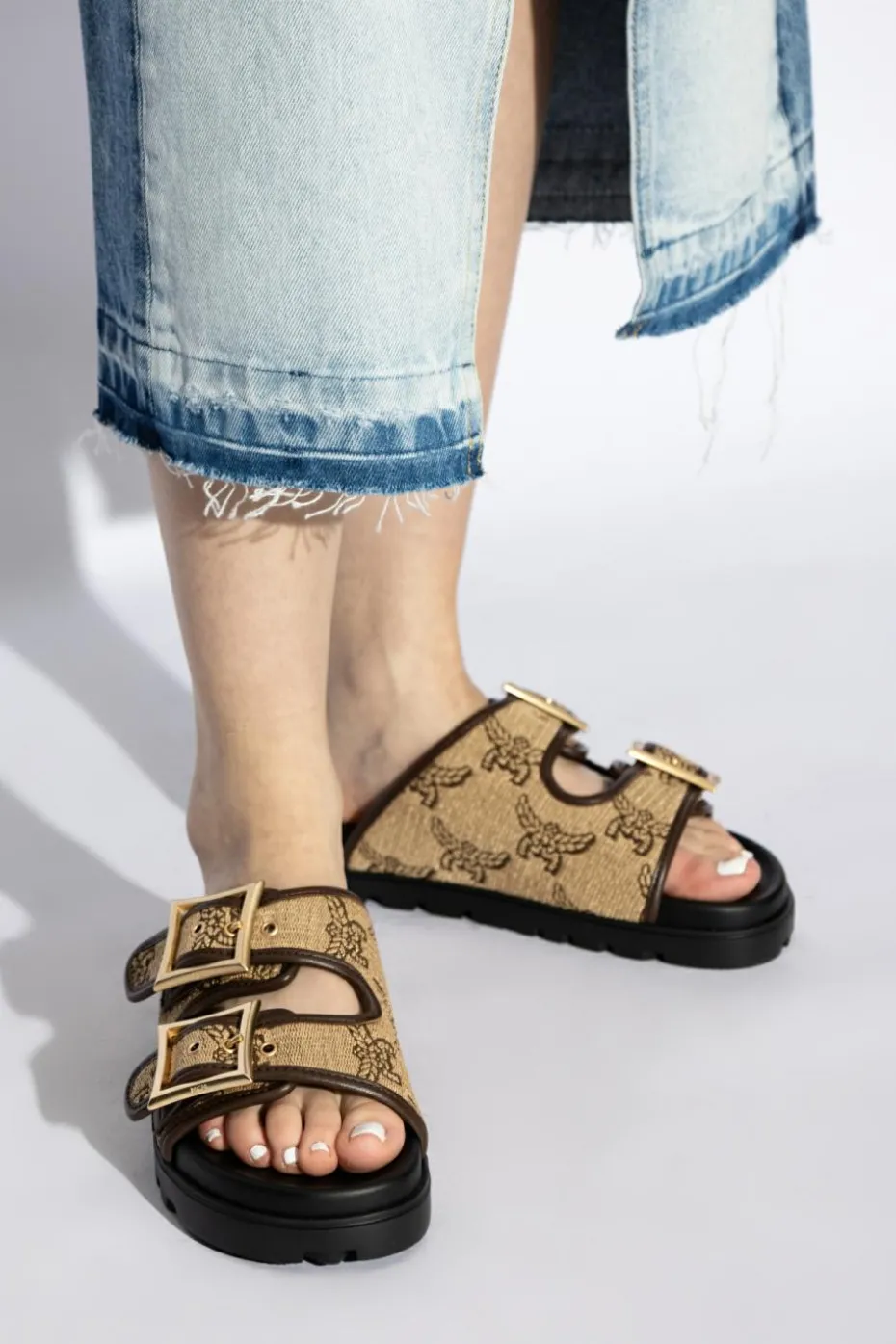 MCM beige Slides with Visetos pattern