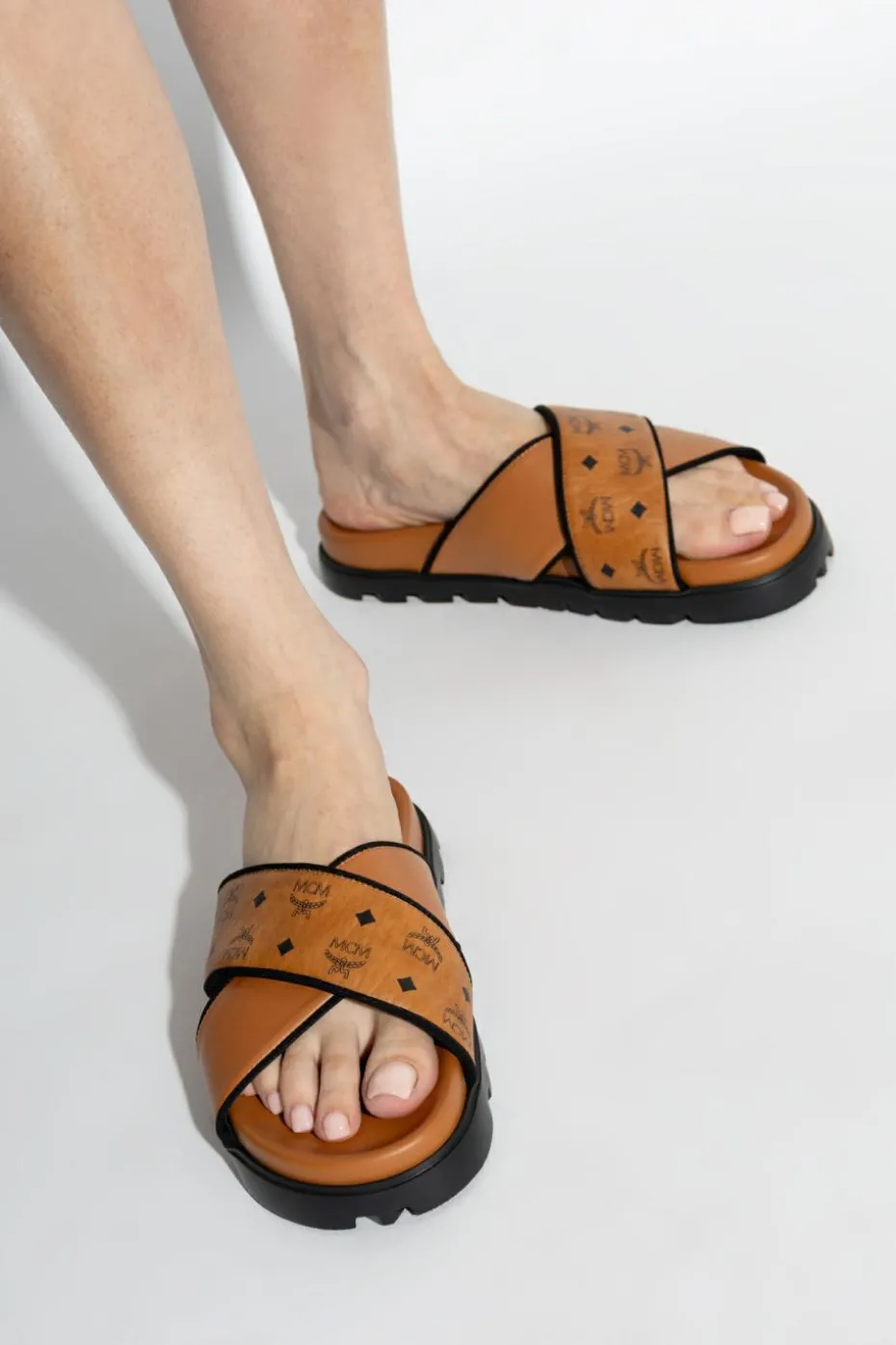 MCM BROWN Slippers with logo