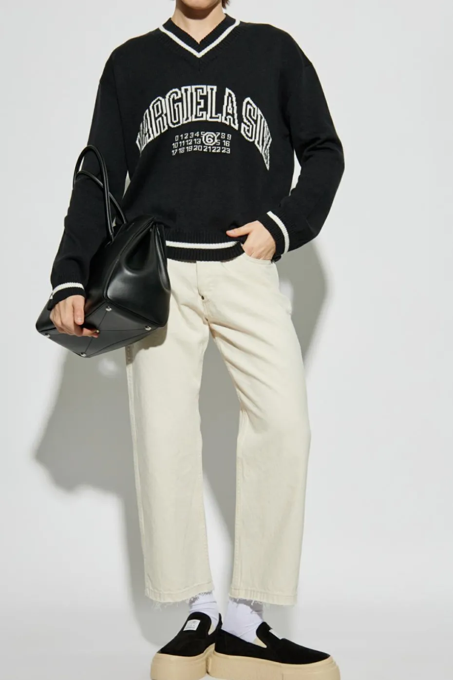 MM6 Maison Margiela BLACK Sweater with logo