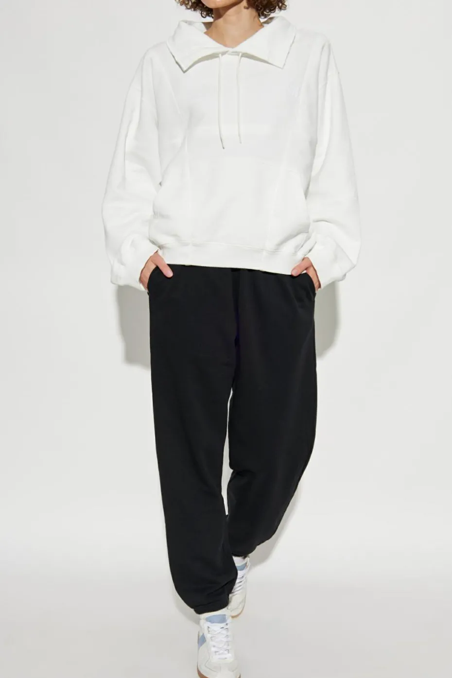 MM6 Maison Margiela WHITE Sweatshirt with stand-up collar