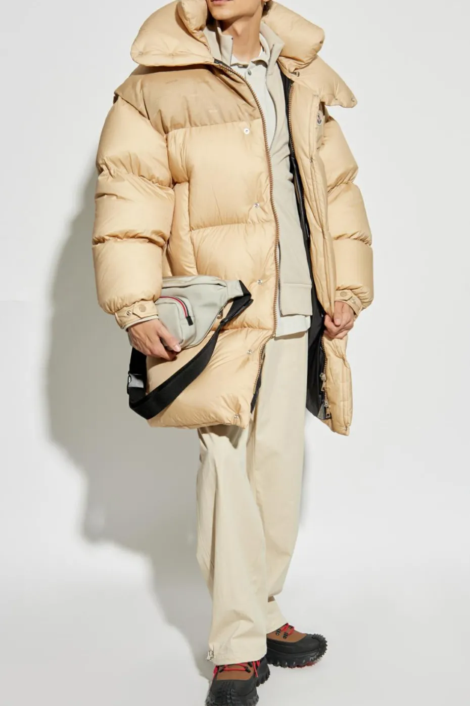 Moncler beige Down jacket Verone 2
