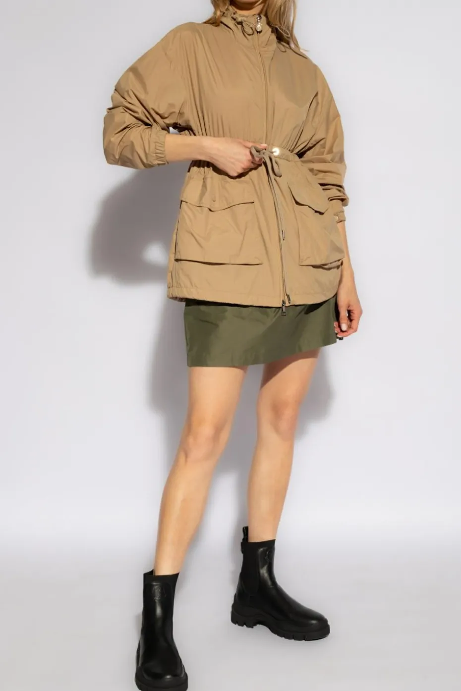 Moncler beige Parka 'Iadi'