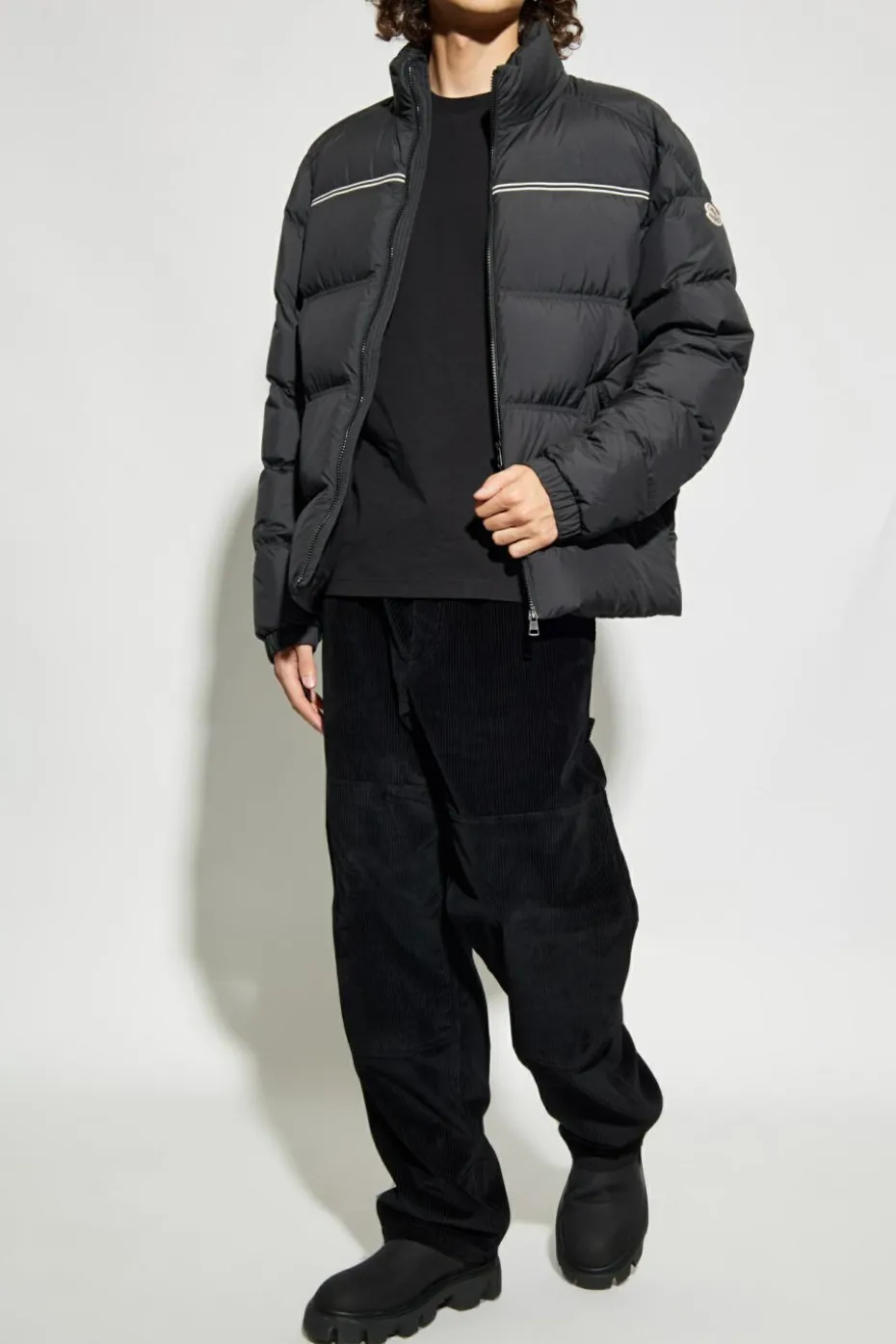 Moncler BLACK 'Bouvaque' down jacket