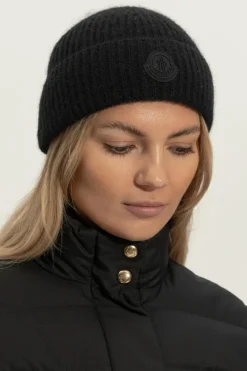 Moncler BLACK Cap with logo patch