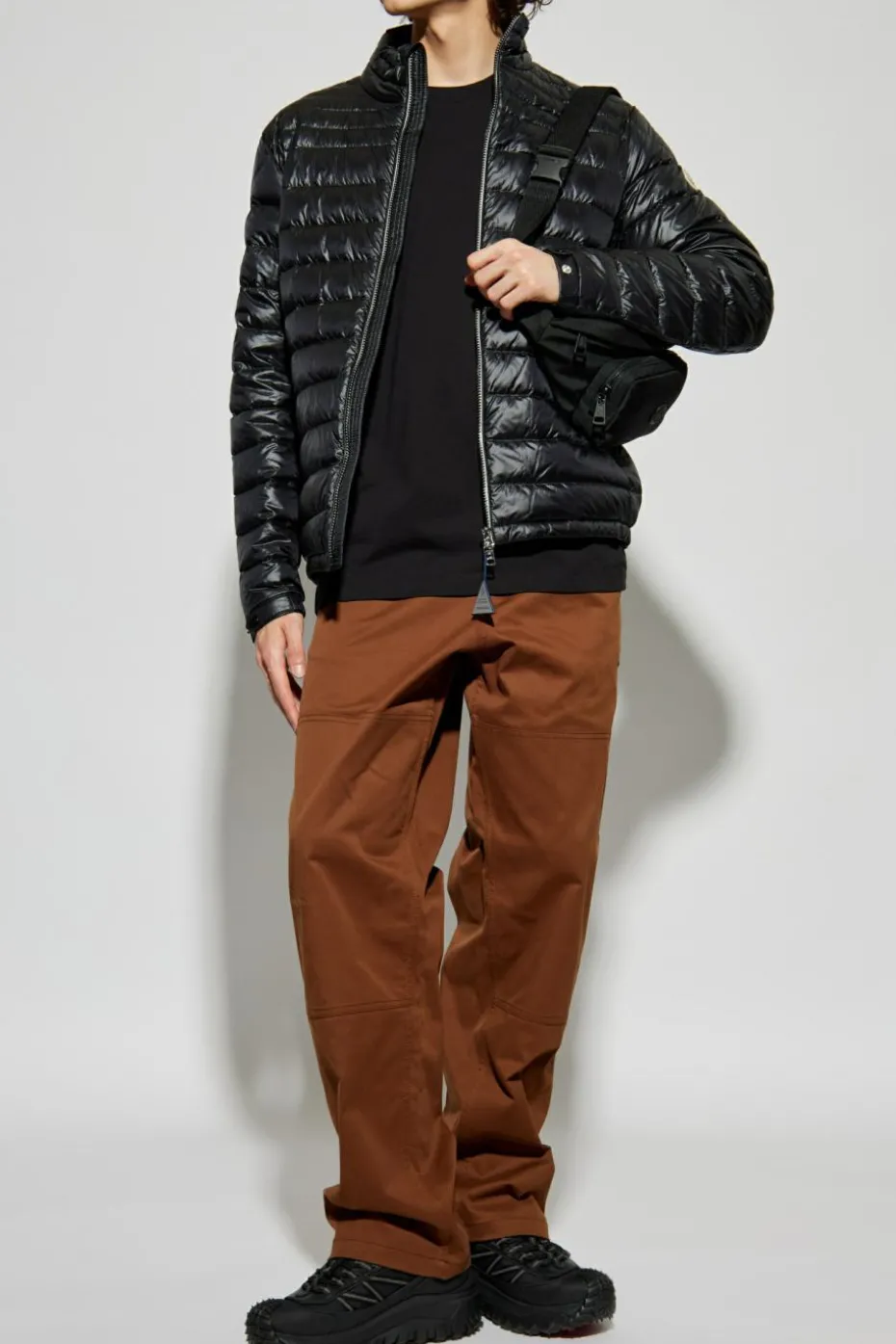 Moncler BLACK Puffer jacket `Arnique`