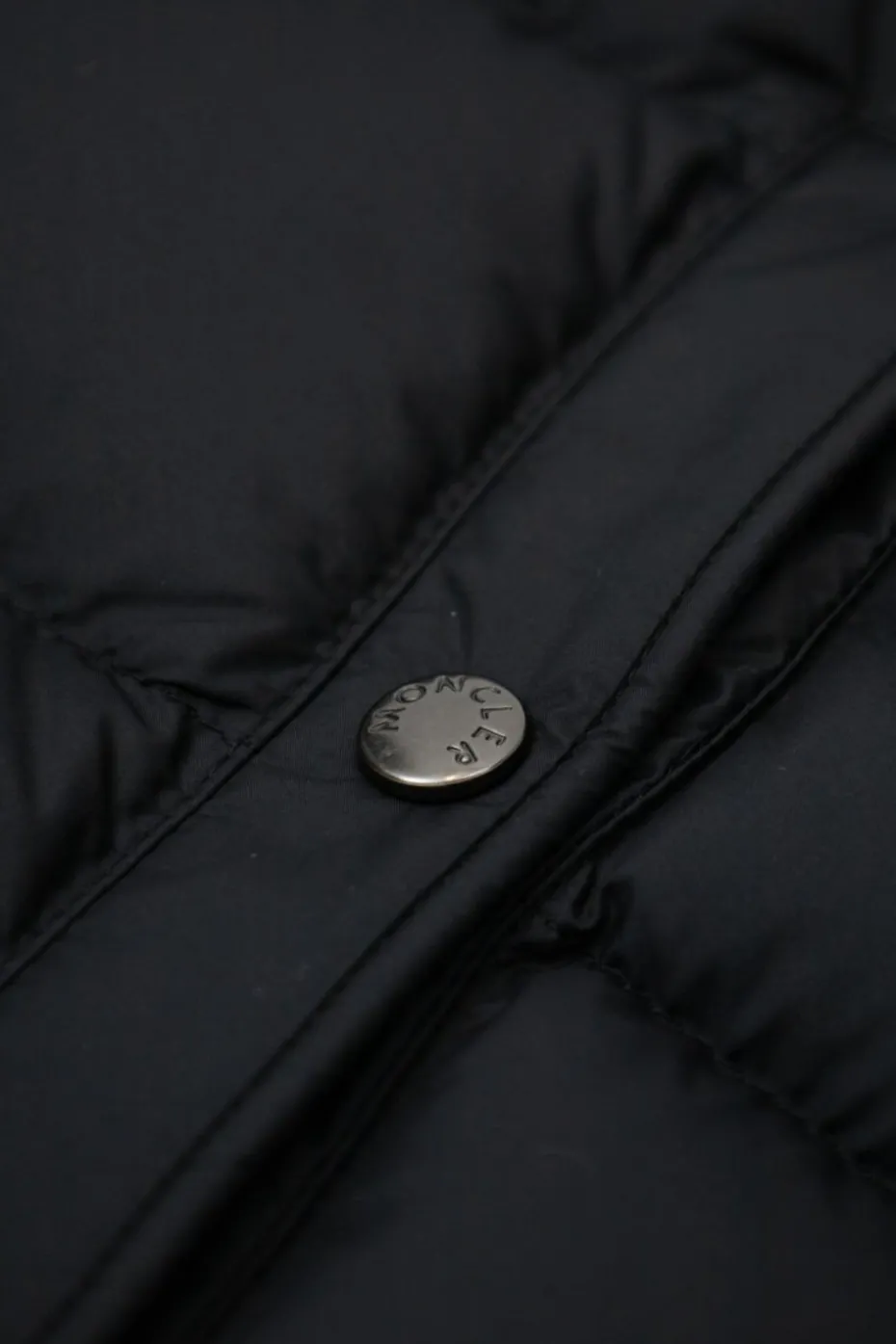 Moncler Enfant BLACK "Bajan" down jacket