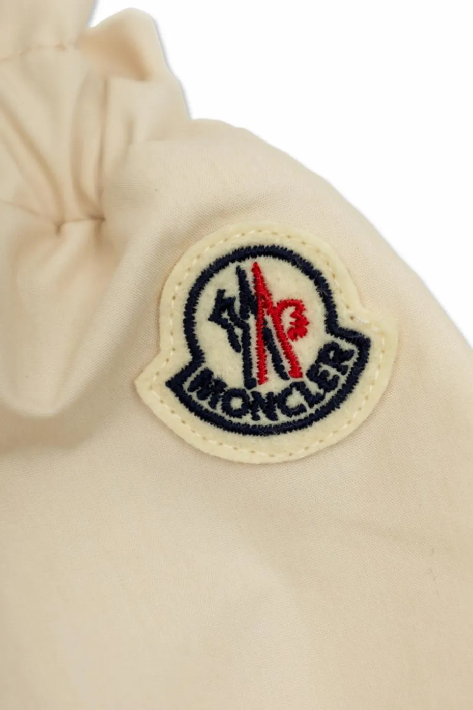 Moncler Enfant cream Logo shorts