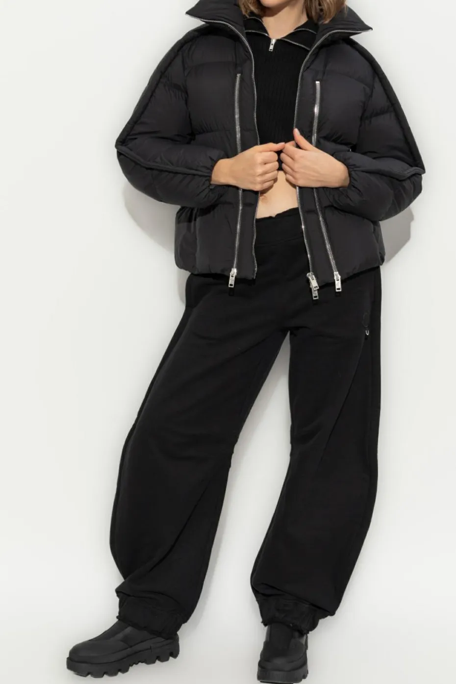 Moncler Genius BLACK 6 MONCLER WILLOW SMITH