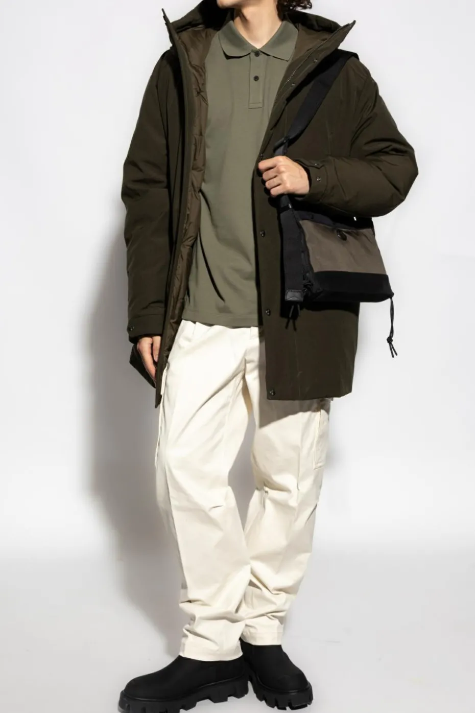 Moncler GREEN Down jacket "Livradois"