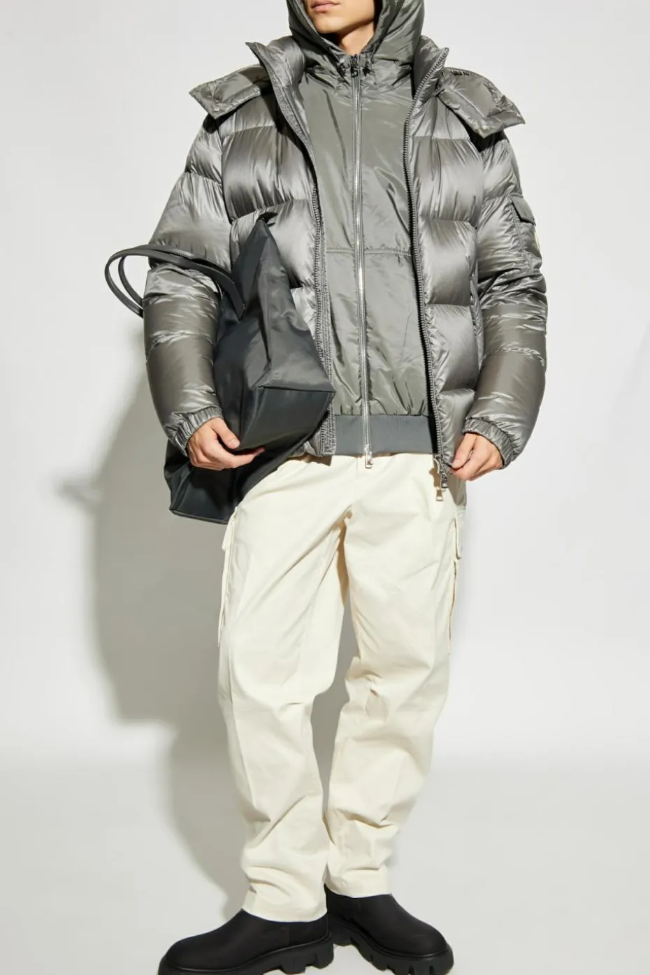 Moncler GREY Down Jacket `Poiliot`