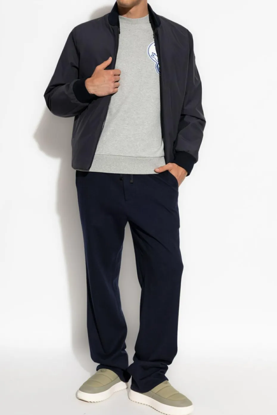 Moncler GREY Sweatshirt with patch