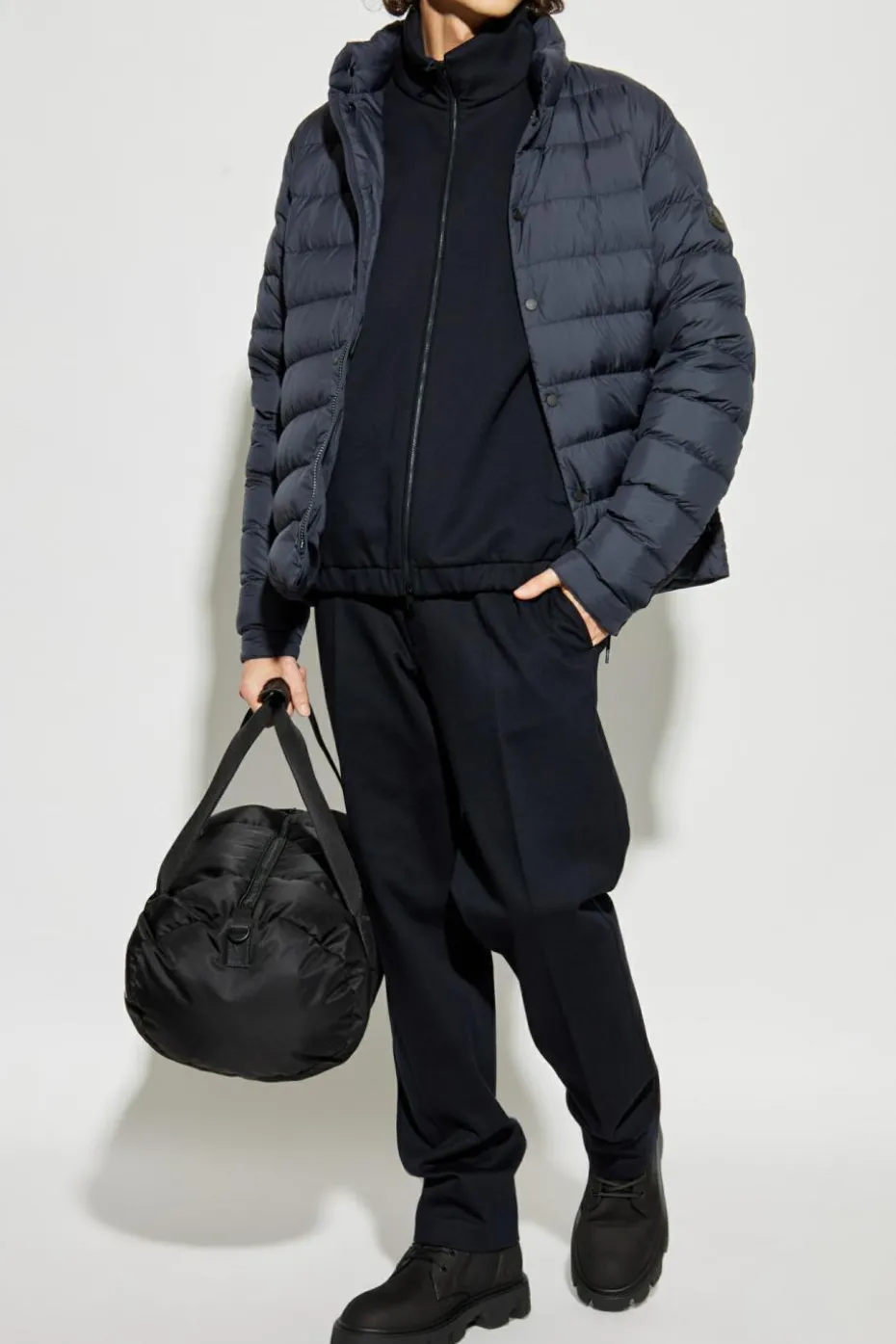 Moncler NAVY BLUE Down jacket "Lyco"