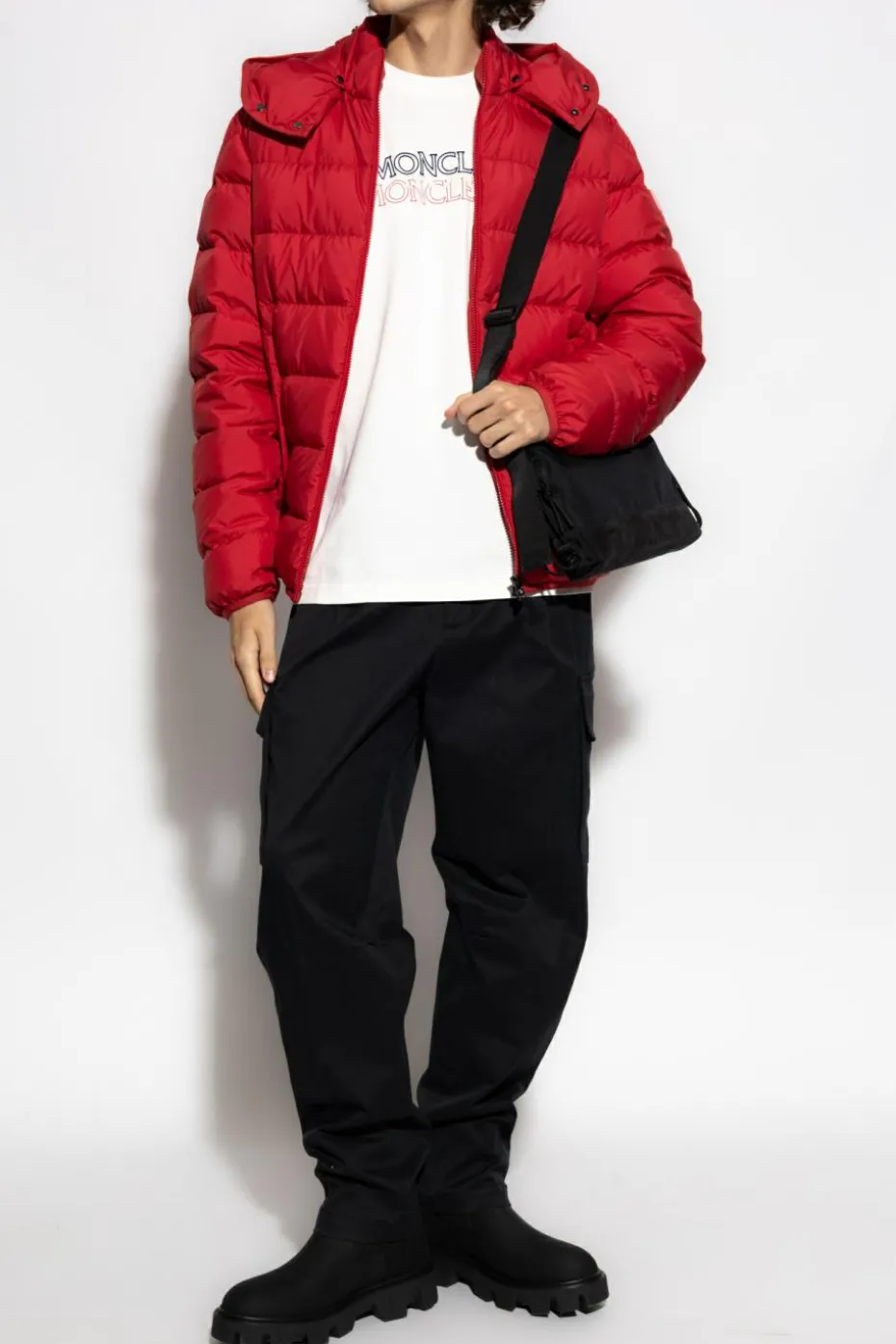 Moncler RED Down jacket `Montbrocq`