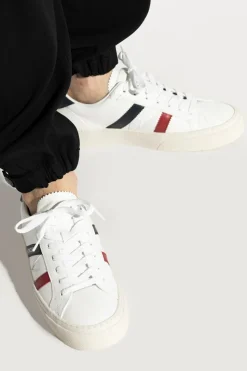 Moncler WHITE Sport shoes `Monaco2`