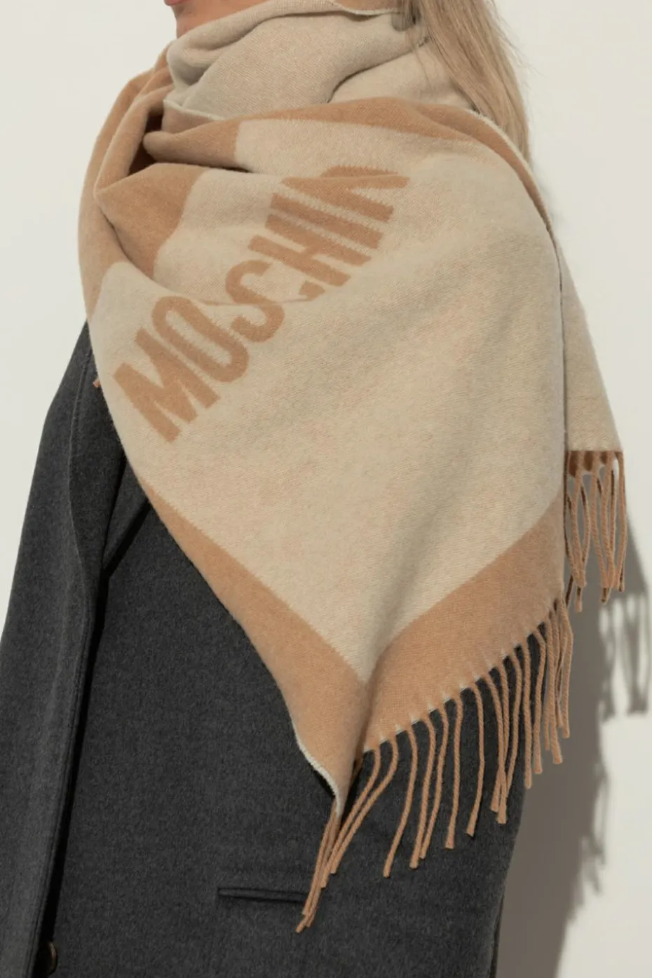 Moschino beige Scarf with logo