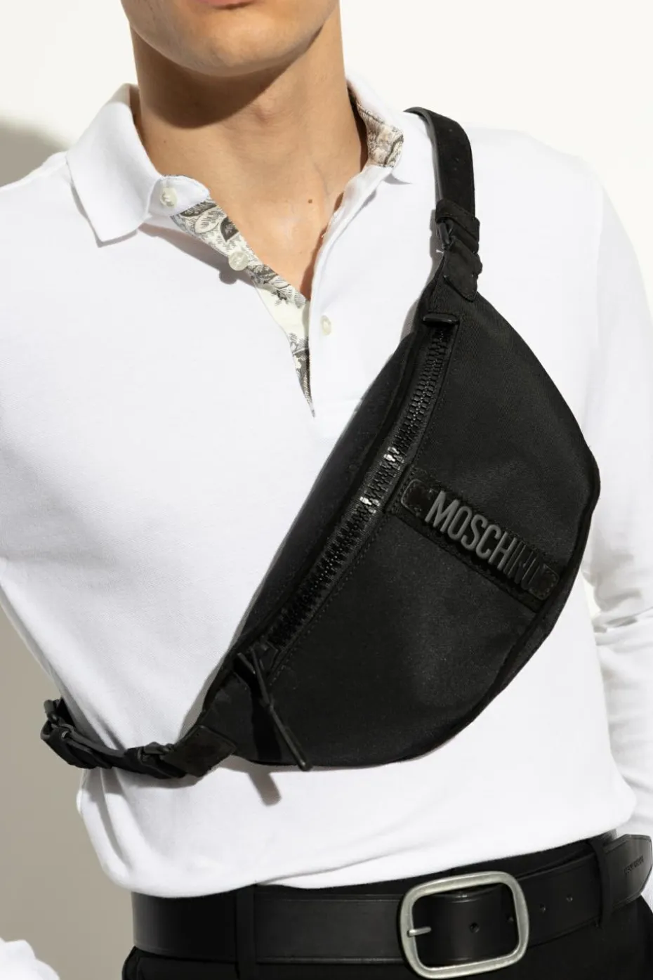 Moschino BLACK Dog waist bag