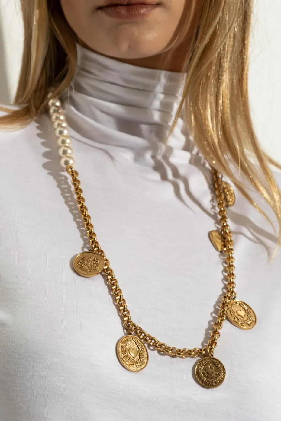 Moschino GOLD Necklace with pendants