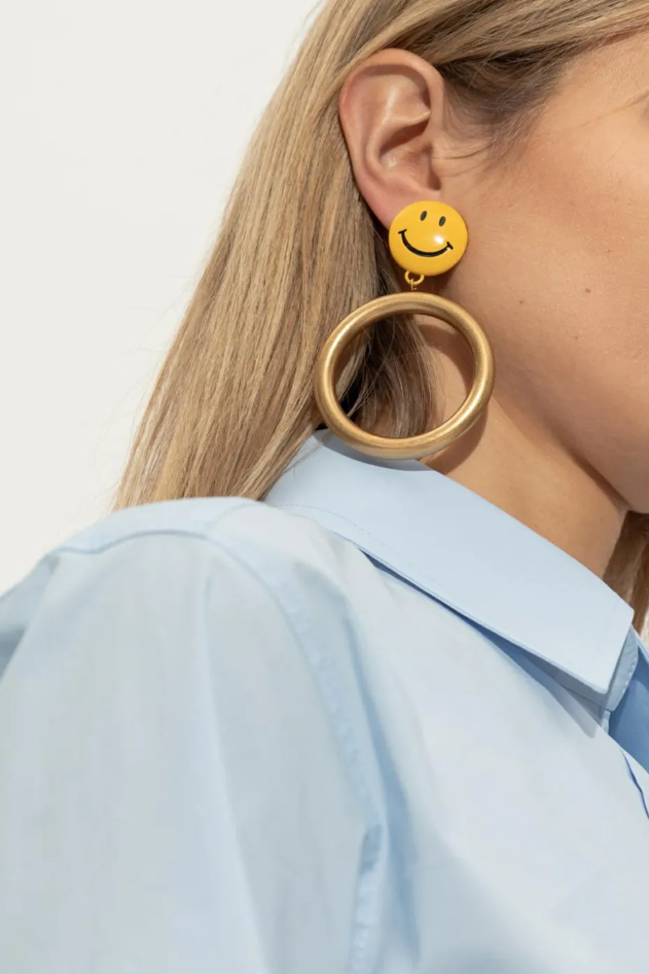 Moschino GOLD Round earrings