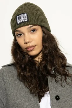 Moschino GREEN Wool beanie with logo patch