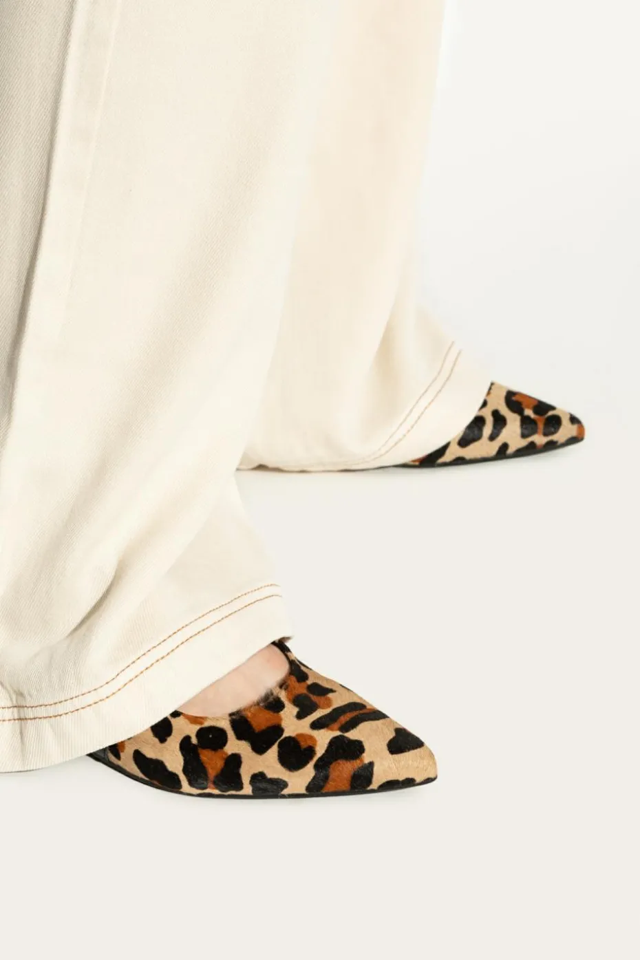 Munthe beige Ballet flats "Perma"