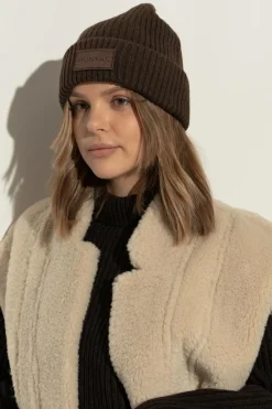 Munthe BROWN Cap with logo patch