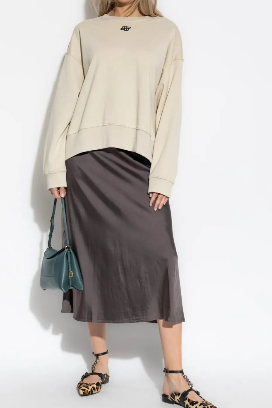 Munthe cream Sweatshirt `Perne`