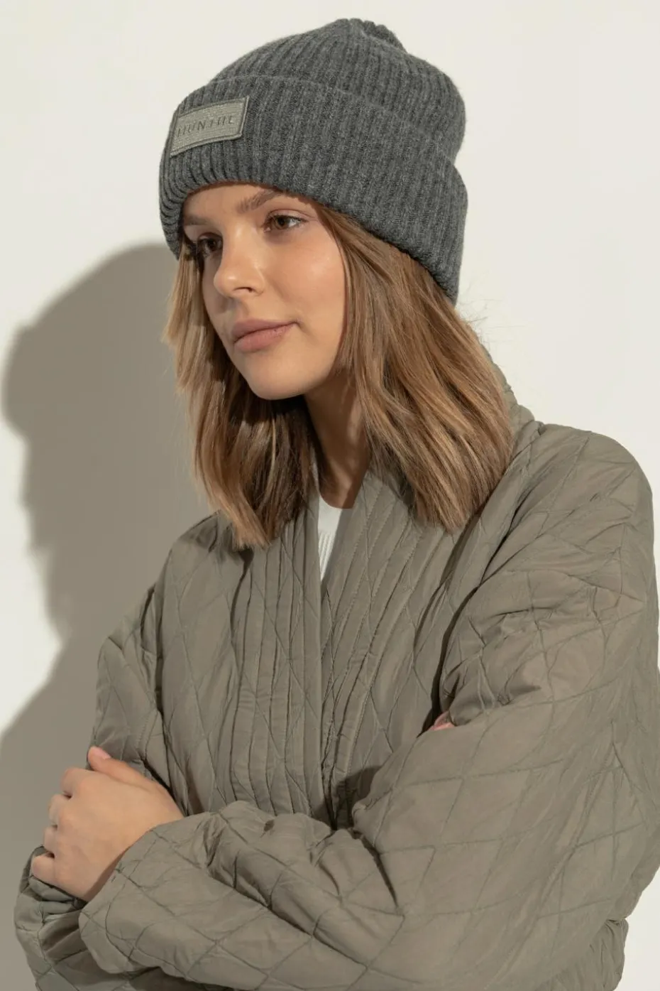 Munthe GREY Cap with logo patch