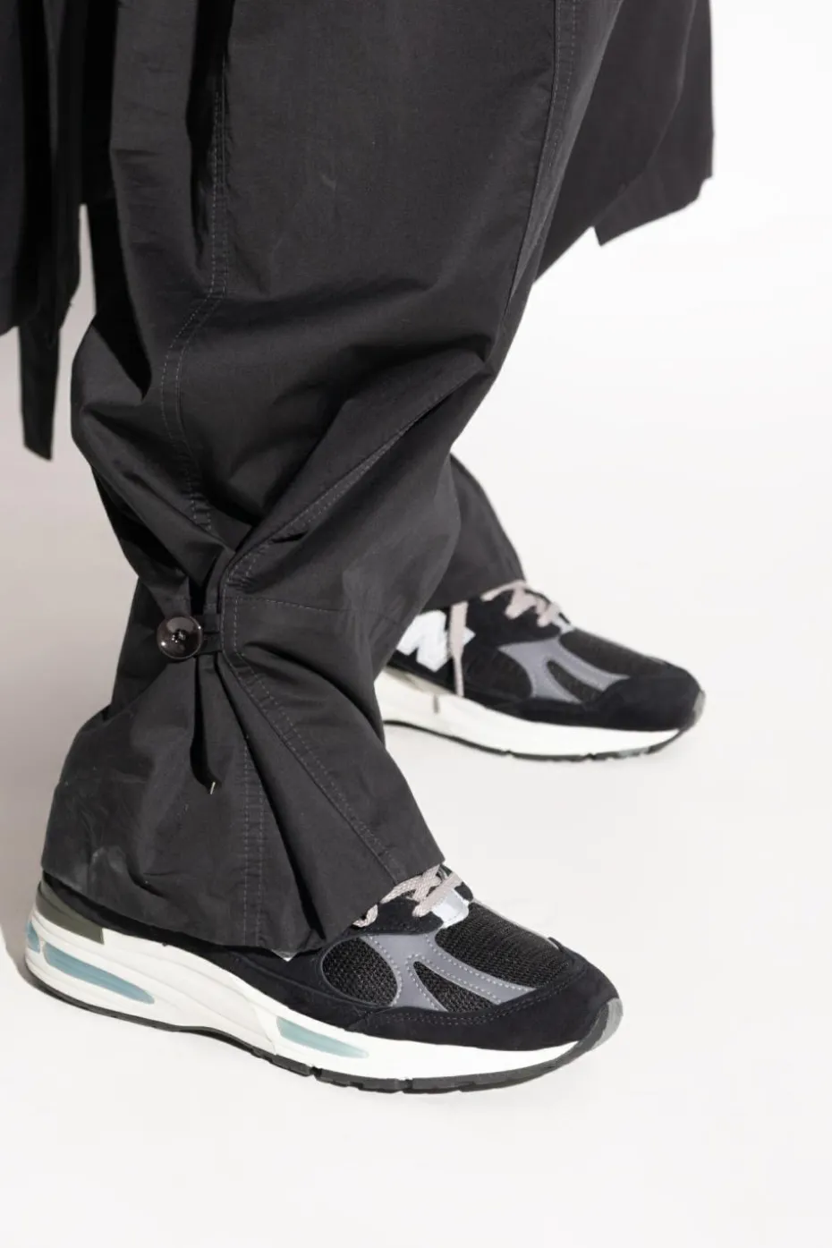 New Balance BLACK Sneakers Made in UK 991v2