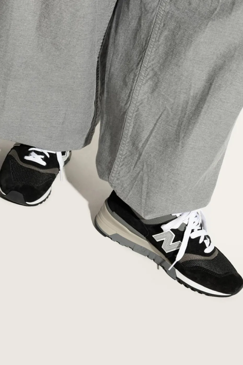 New Balance BLACK Sports shoes `997