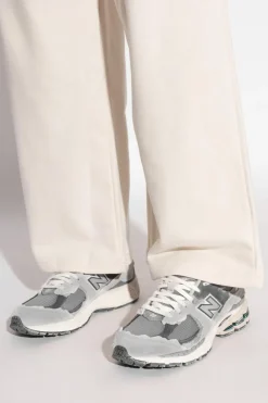 New Balance GREY Sports shoes `M2002RDA`