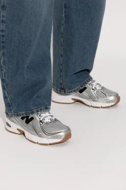New Balance GREY Sports shoes `U740GB2`