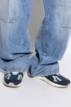 New Balance NAVY BLUE Sports shoes `U991`