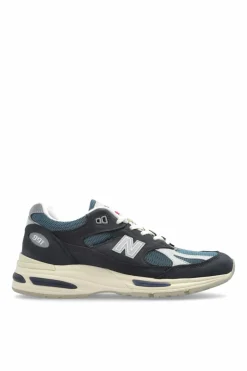 New Balance NAVY BLUE Sports shoes `U991`