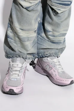 New Balance PINK Sneakers U1906LOA