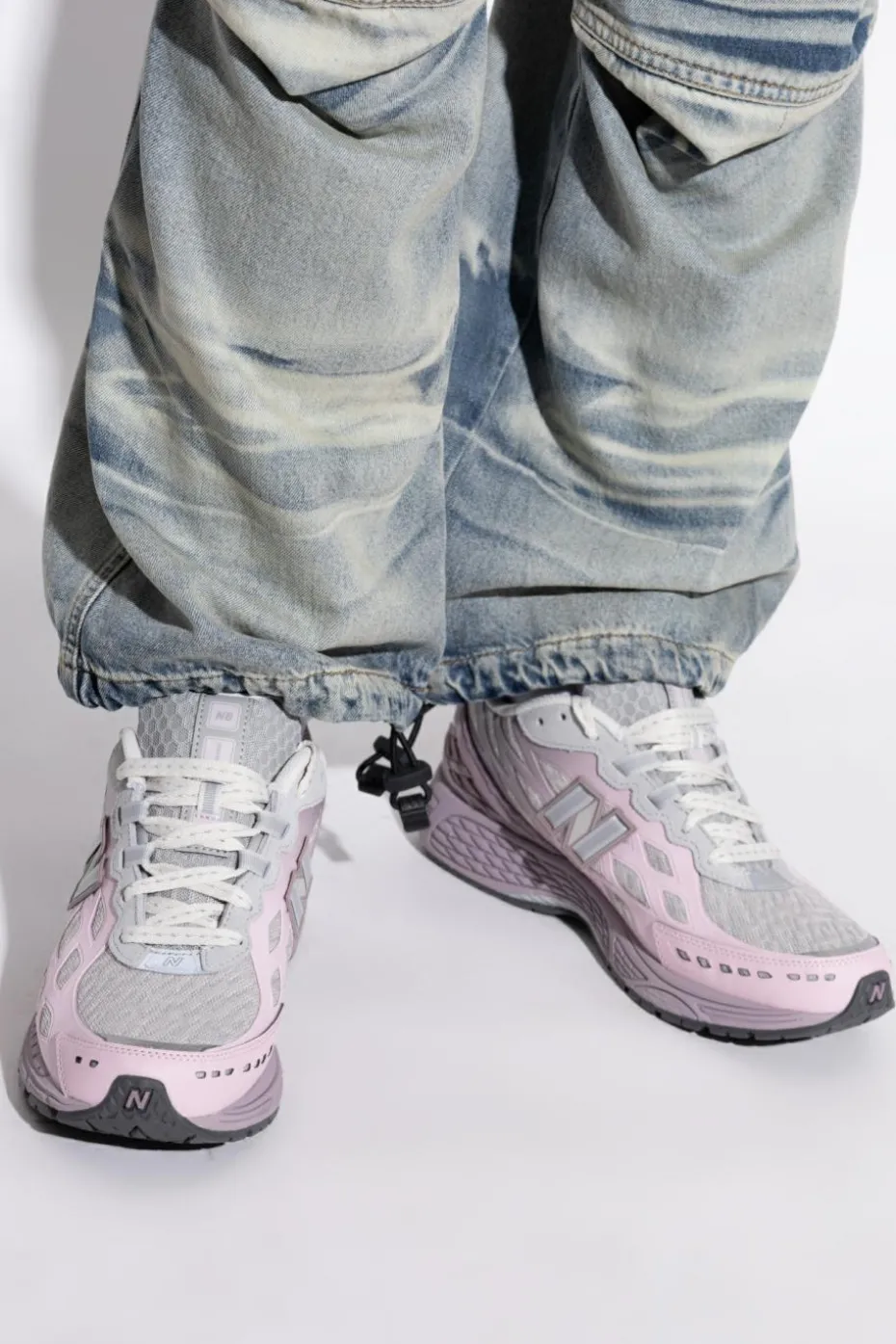 New Balance PINK Sneakers U1906LOA