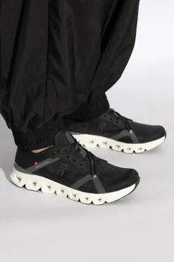 On Running BLACK Training shoes Cloud X 4 AD
