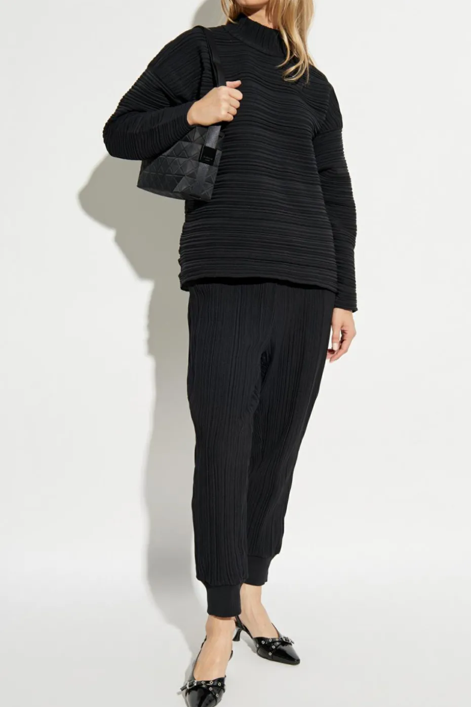 Pleats Please Issey Miyake BLACK Pleated top with stand-up collar