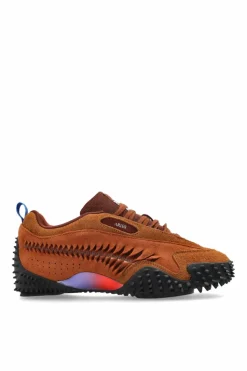Puma BROWN Sports shoes `Mostro Craft Aries`
