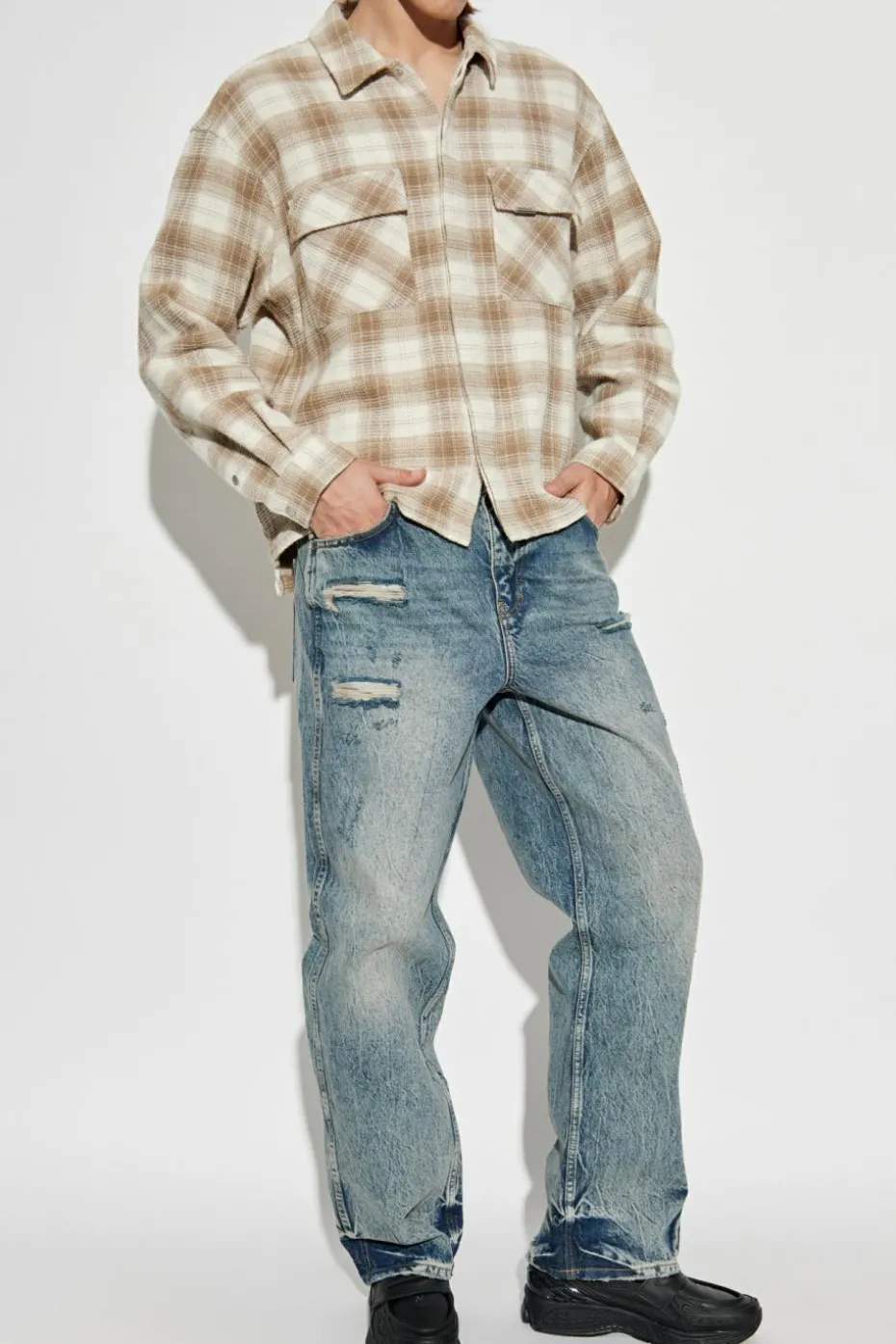 Represent BLUE Jeans Distressed