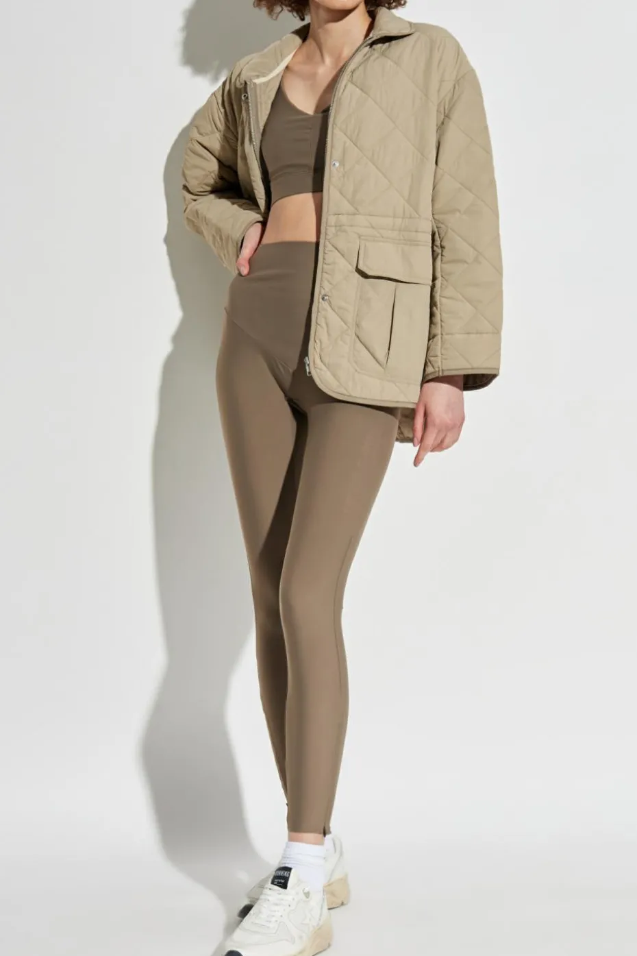 Rethinkit Studios beige Training Top "Seville"