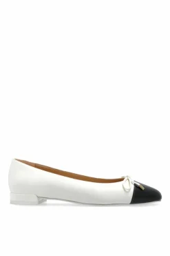 Stuart Weitzman cream Leather shoes Sleek Bow