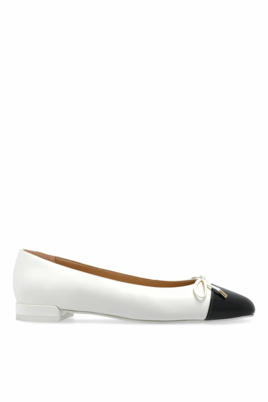 Stuart Weitzman cream Leather shoes Sleek Bow