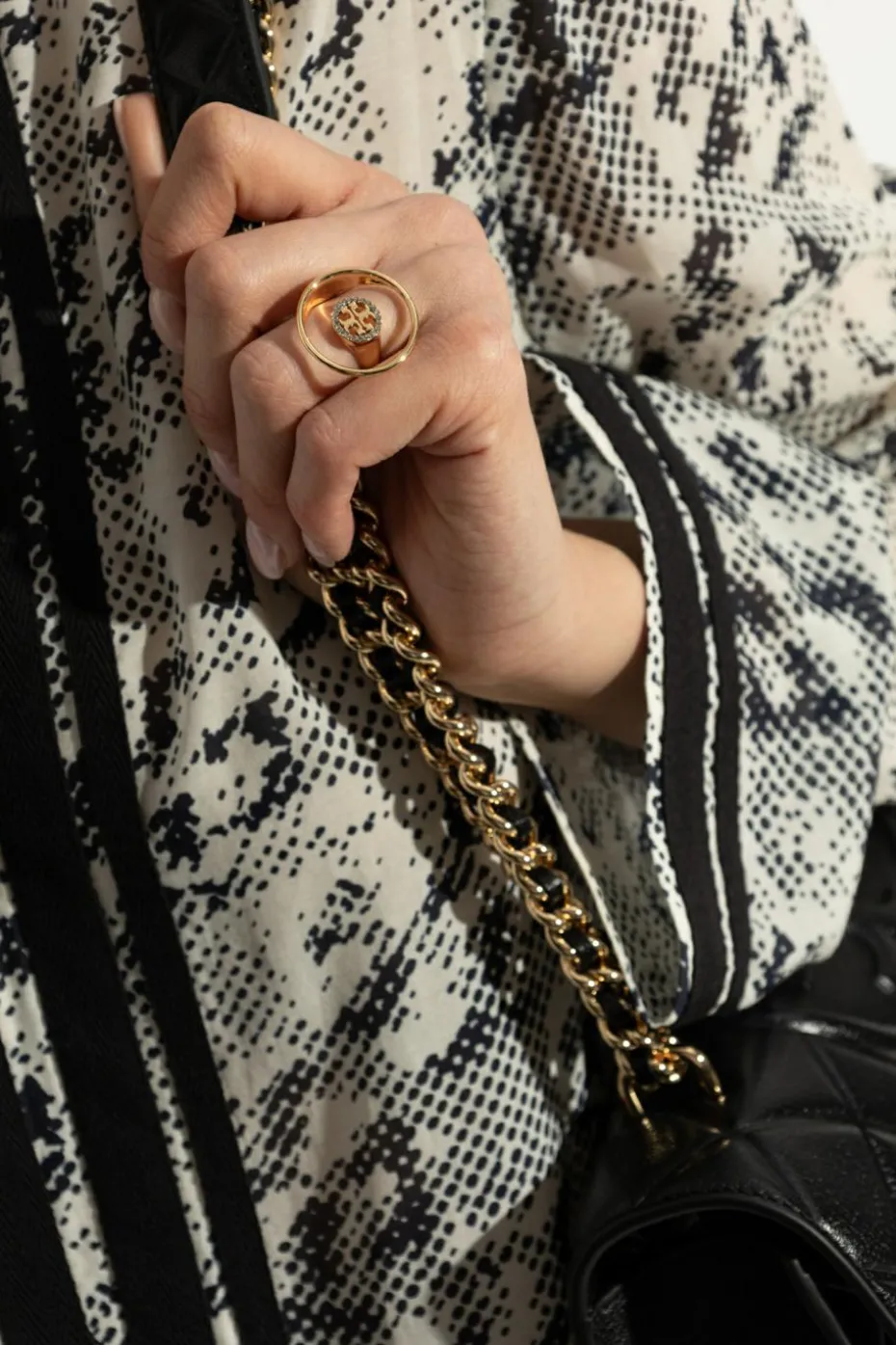 Tory Burch GOLD Ring with crystals
