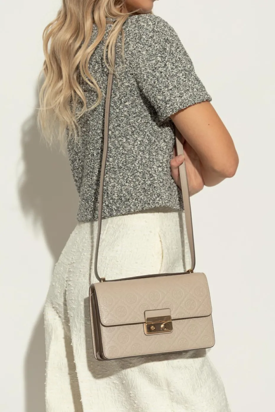 Tory Burch GREY Shoulder bag `T Monogram Pebble`