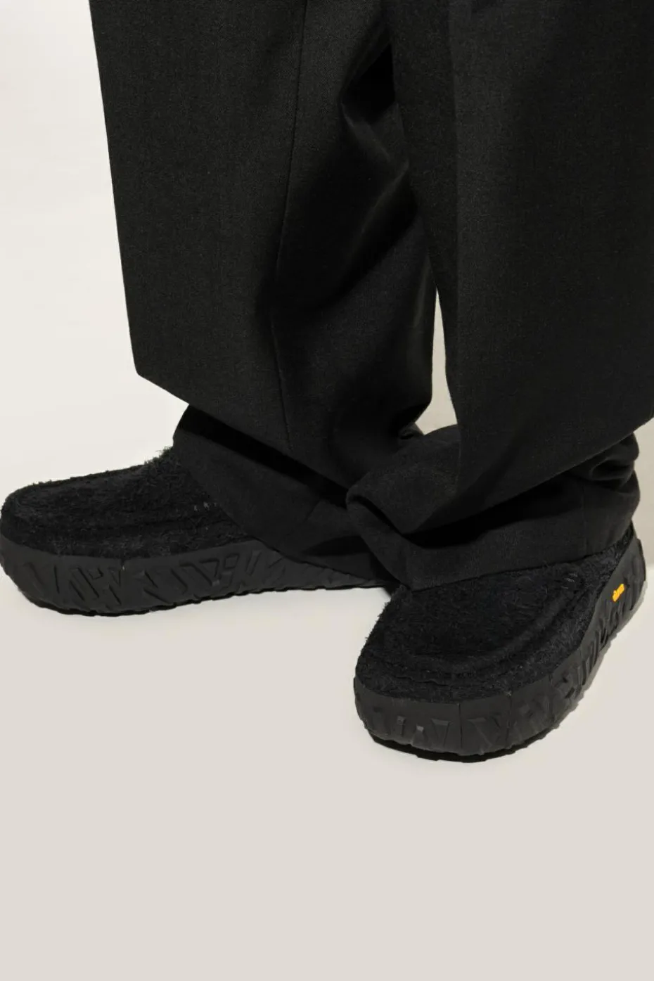 UGG BLACK Shoes M ASCOT VIBRAM WRAP TECH