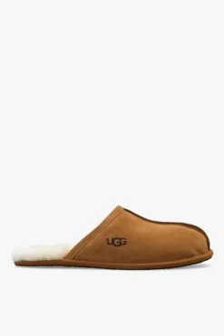 UGG BROWN āScuffā suede slippers