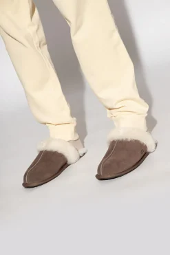 UGG BROWN ‘Scuffette II’ slippers