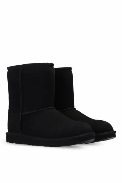 UGG Kids BLACK ‘Classic II’ snow boots