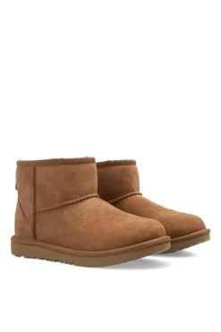 UGG Kids BROWN ‘Classic Mini II’ snow boots