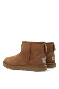 UGG Kids BROWN ‘Classic Mini II’ snow boots